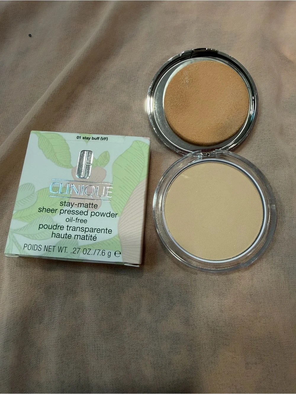 Clinique Stay-Matte Sheer Pressed Powder - 01 Stay Buff (VF)